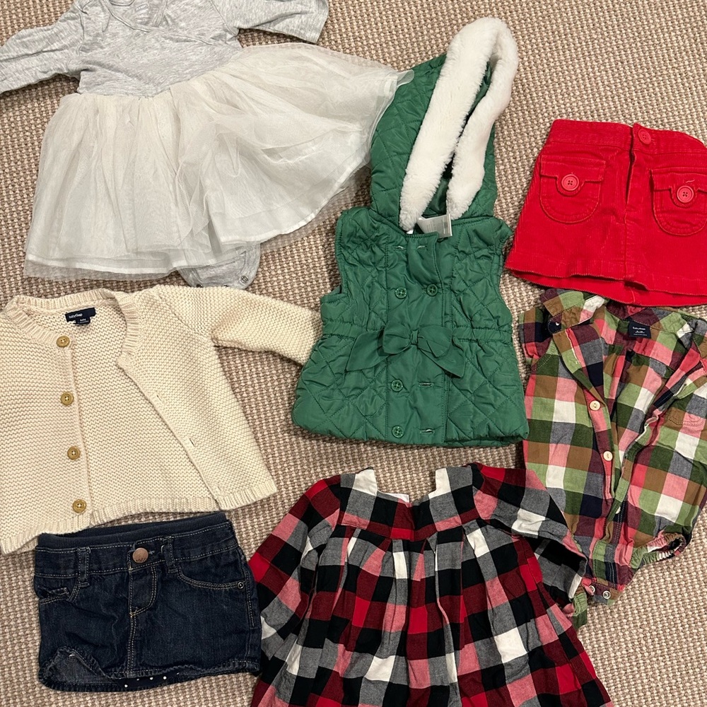 Baby / Toddler clothing bundle - GAP, Old Navy, Gymboree - 6-12 months